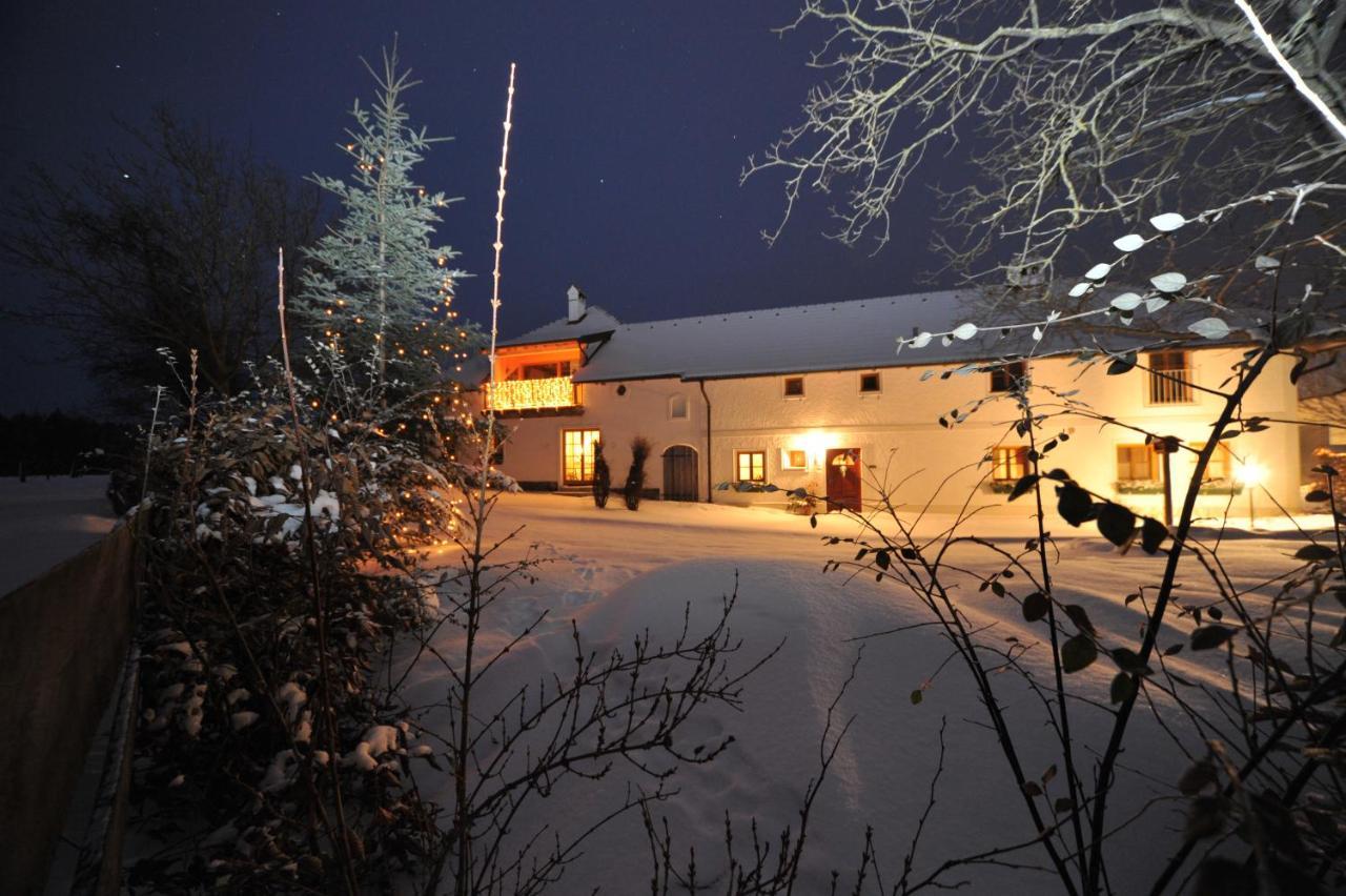 Vitalhof Roithinger Grieskirchen Exterior foto